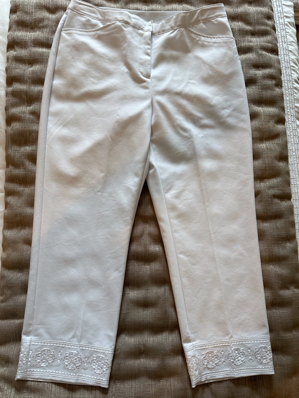 Ruby Rd. White Pants with fun embroidery on hems